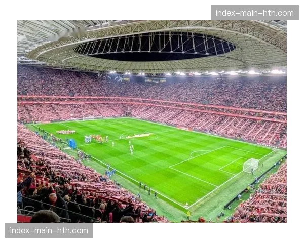 法甲俱乐部基础设施升级：现代化球场建设推动观赛体验提升